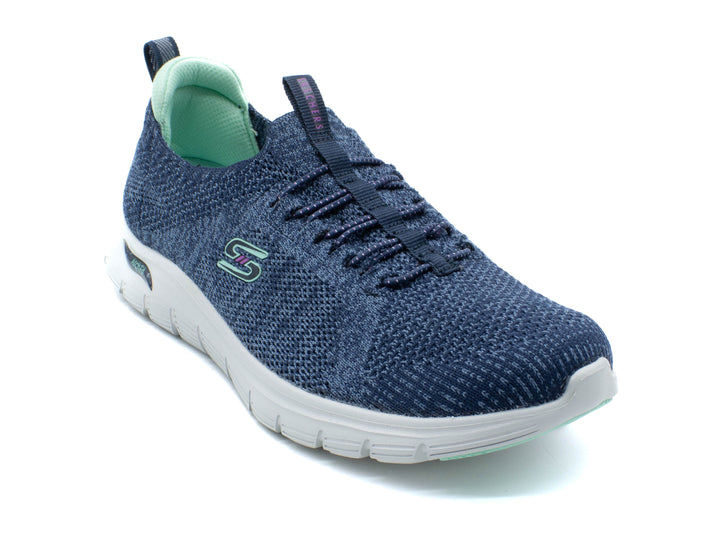 SKECHERS Summits - Fun Flair