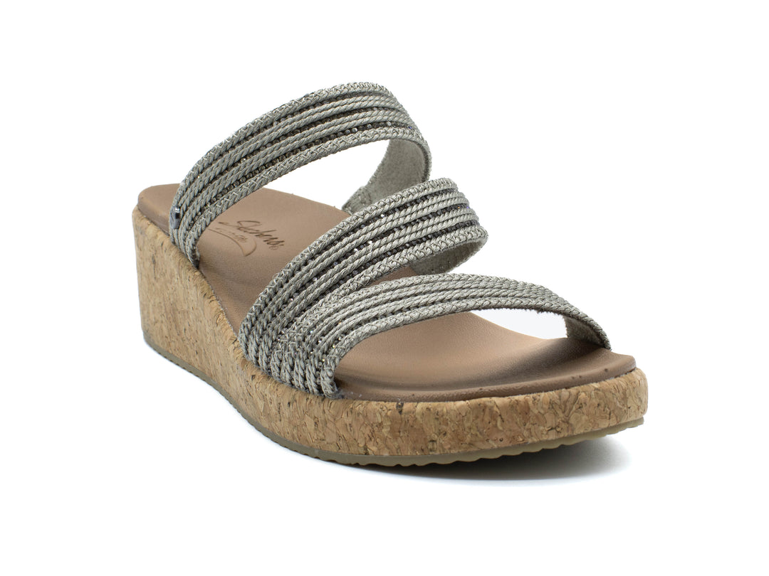 SKECHERS Arch Fit Beverlee - Always Classy