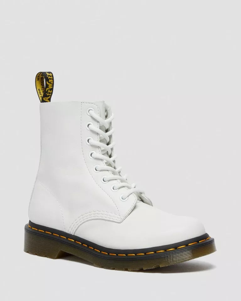 DR. MARTENS 1460 Pascal Virginia Leather Lace