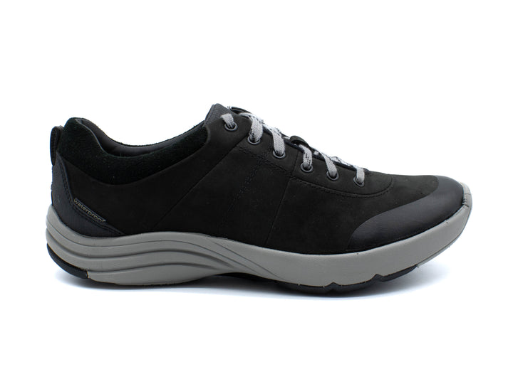 CLARKS WAVE ANDES WALKING SHOES