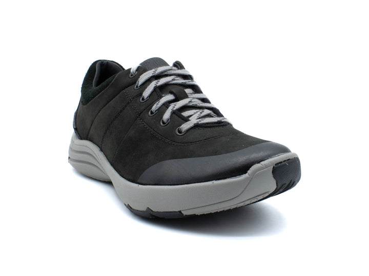CLARKS WAVE ANDES WALKING SHOES