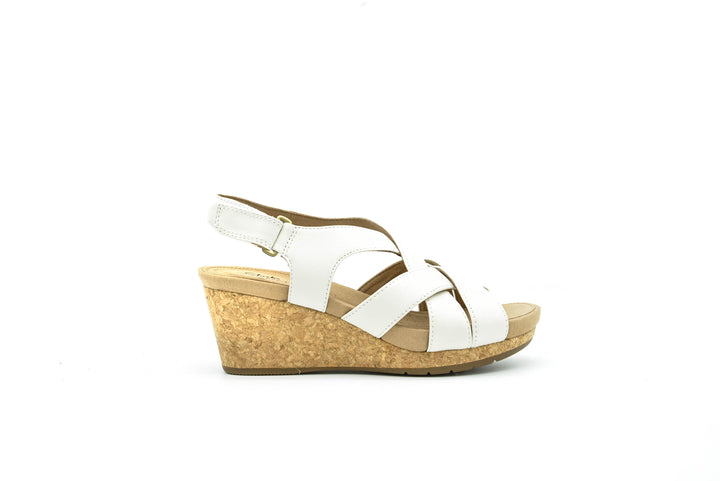 CLARKS Un Capri Step