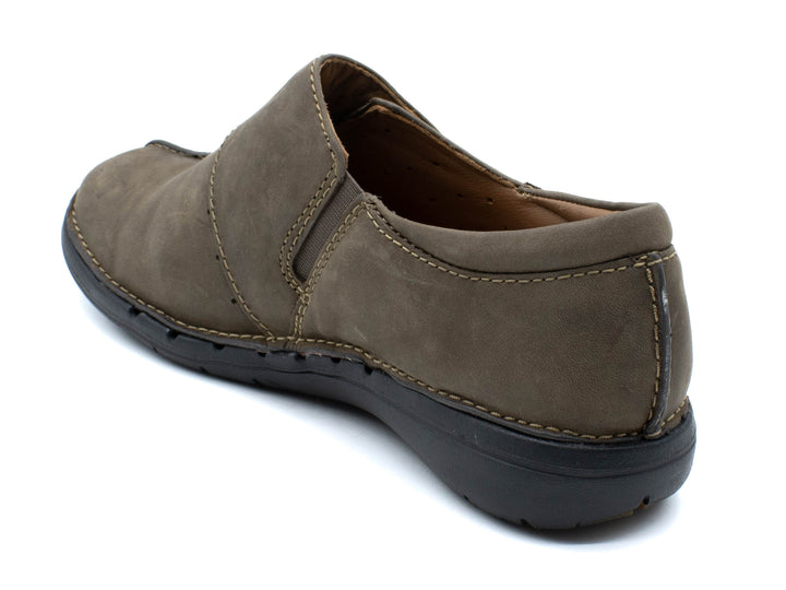 CLARKS Un Loop Ave