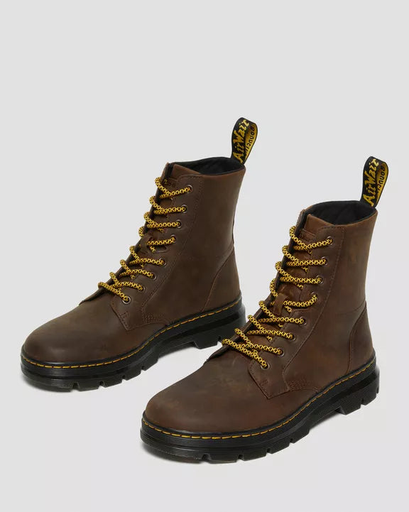 DR. MARTENS Combs Crazy Horse Leather