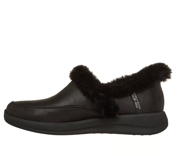 SKECHERS Slip-ins: Cozy Escape