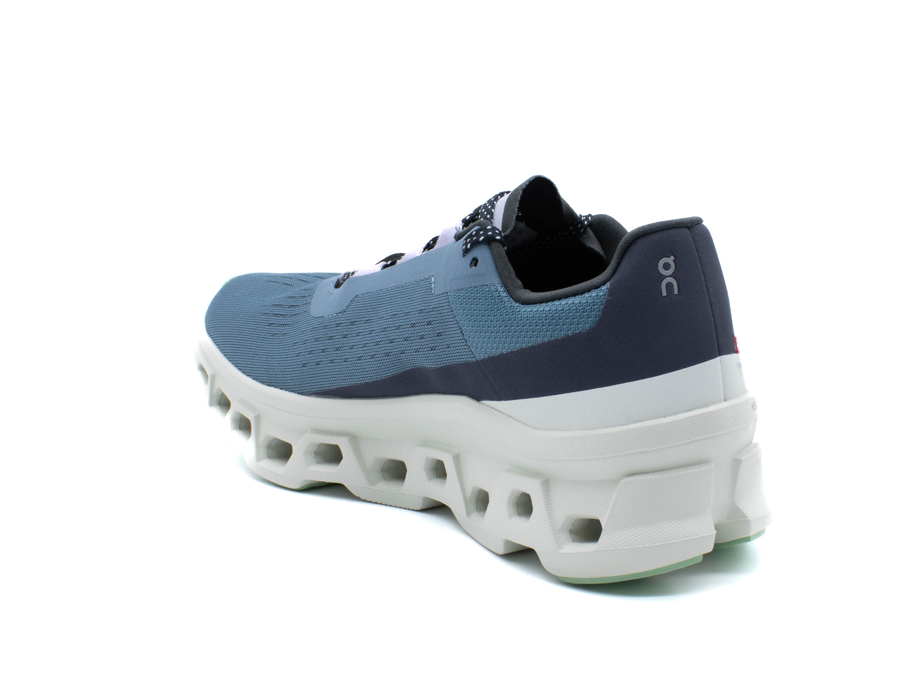 ON Cloudmonster – shoeper.com