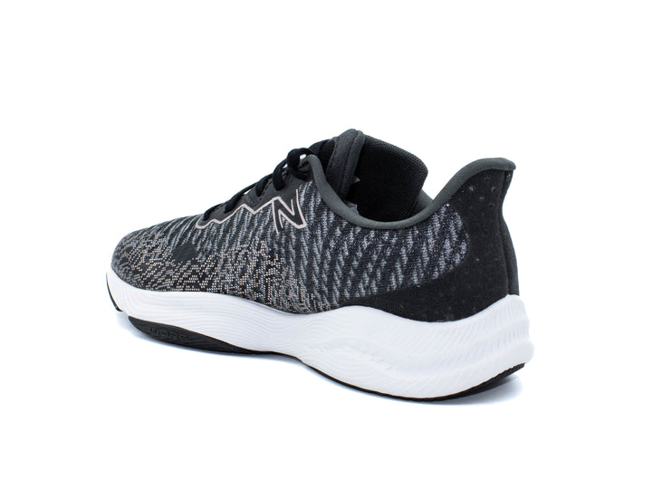 NEW BALANCE FuelCell Shift TR v2