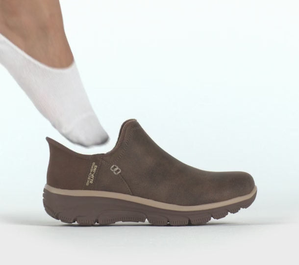 SKECHERS Slip-ins RF: Easy Going - Modern Hour