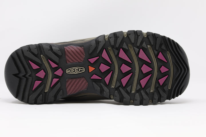 KEEN. TARGHEE III WP LOW