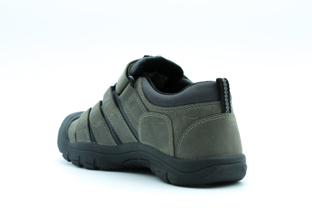 KEEN. YOUTH NEWPORT SHOES