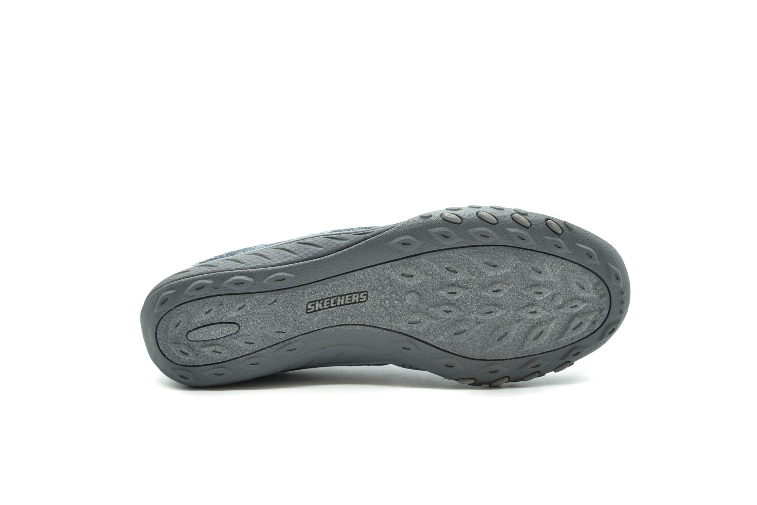 SKECHERS Relaxed Fit: Breathe – shoeper.com