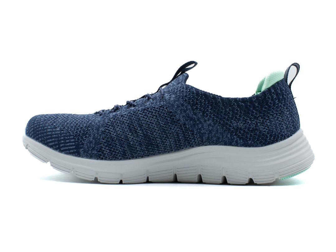 SKECHERS Summits - Fun Flair