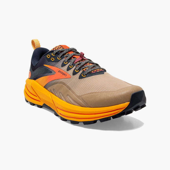 BROOKS Cascadia 16