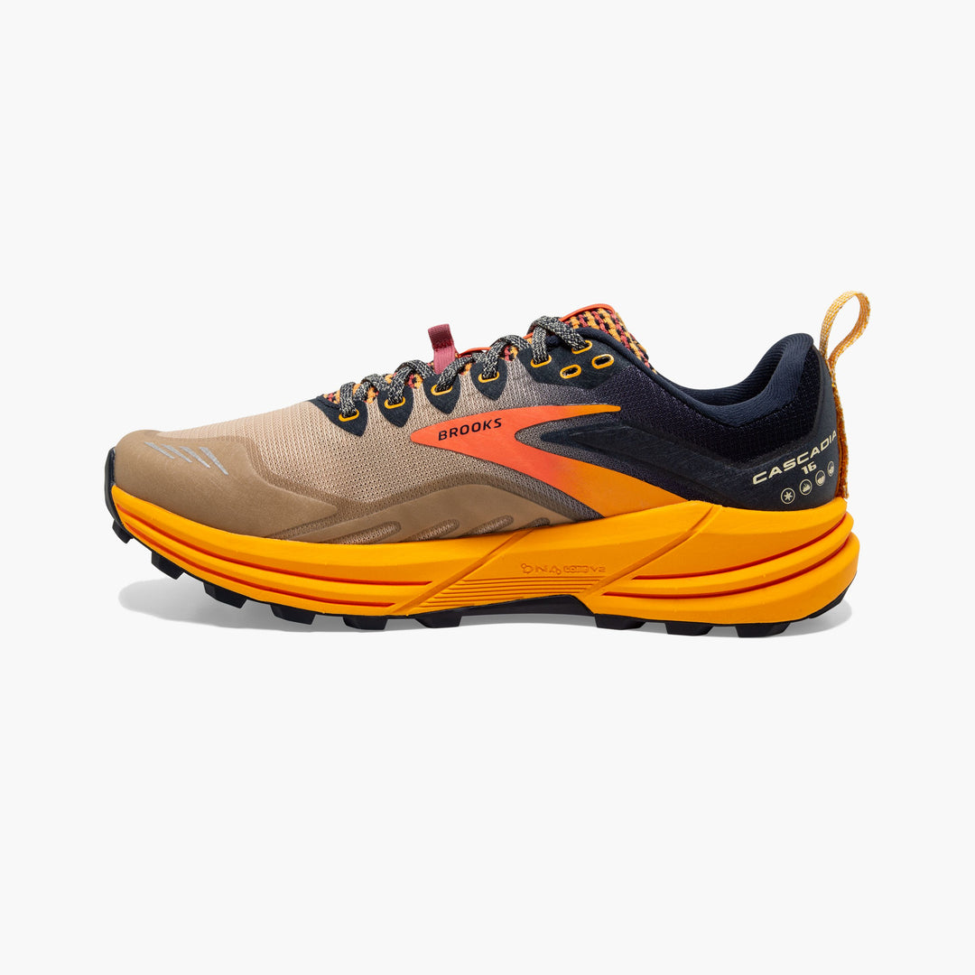 BROOKS Cascadia 16