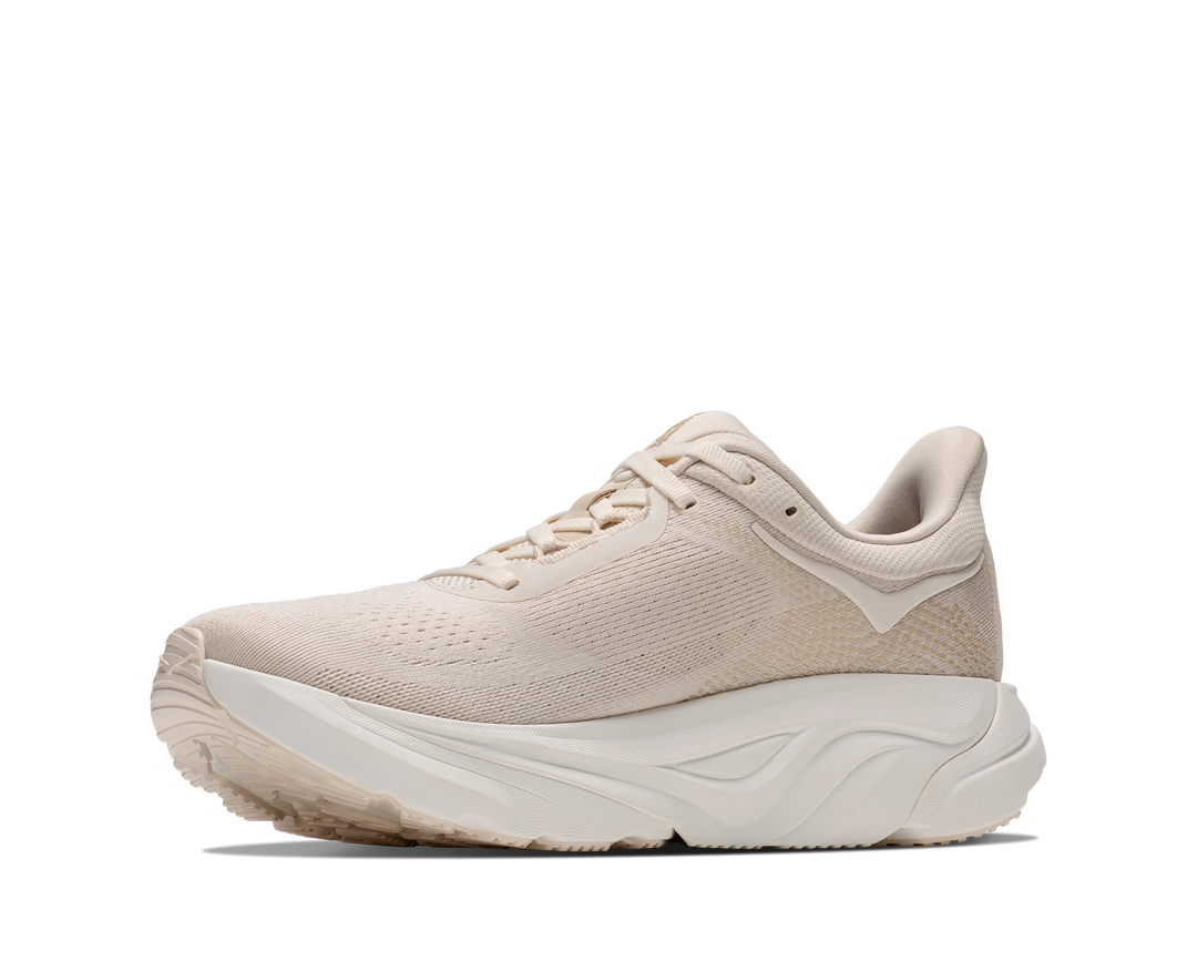 HOKA WOMEN ARAHI 9