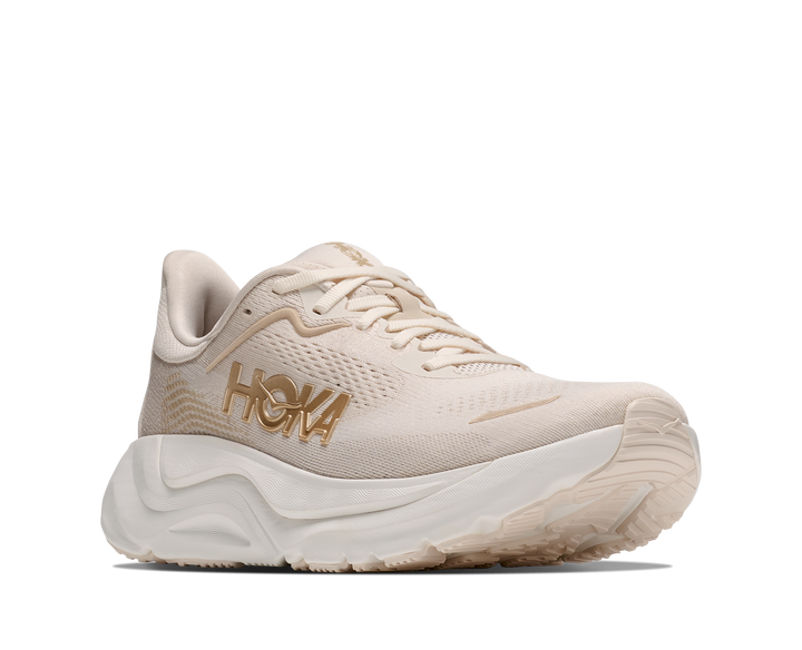 HOKA WOMEN ARAHI 9