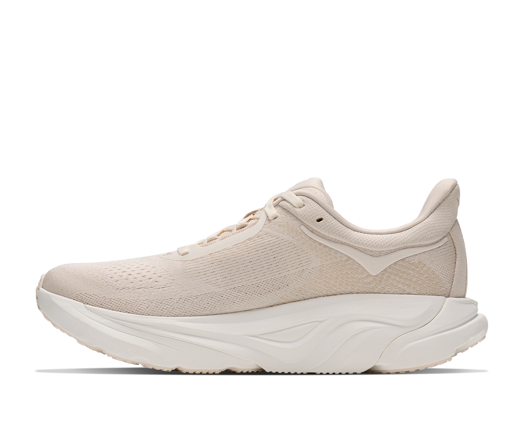 HOKA WOMEN ARAHI 9