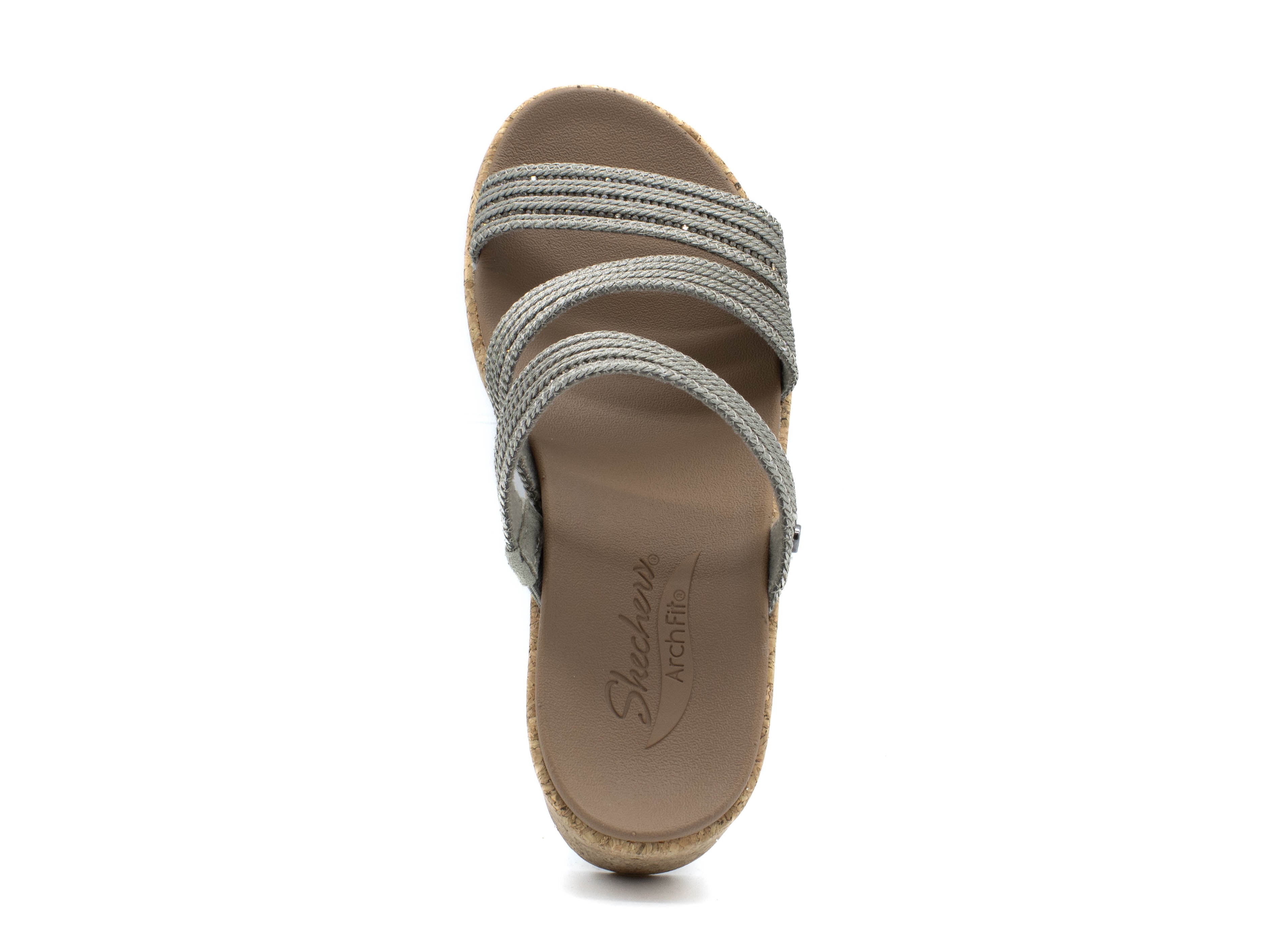 SKECHERS Arch Fit Beverlee - Always Classy