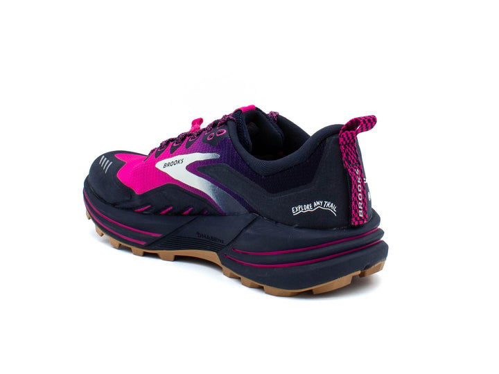 BROOKS Cascadia 16