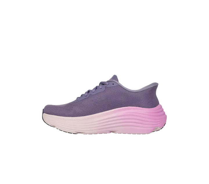 SKECHERS Slip-ins: Max Cushioning Endeavour - Hallandale