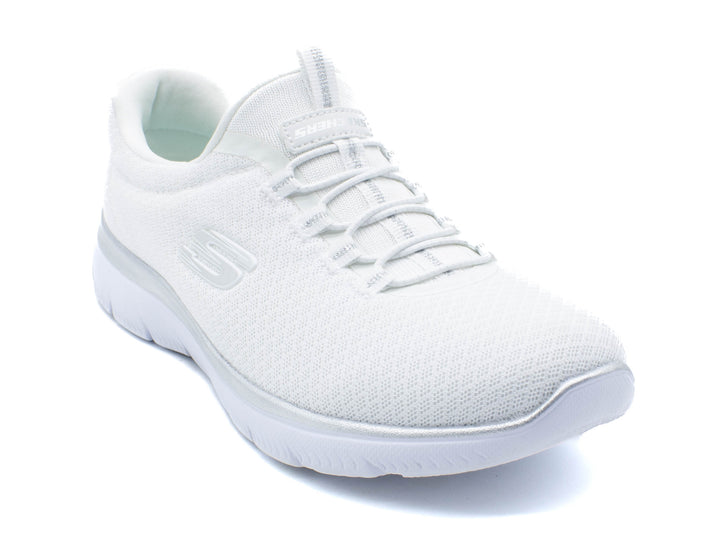 SKECHERS Summits