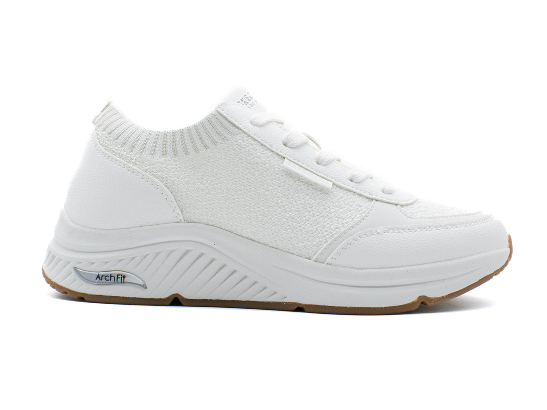 SKECHERS Arch Fit s-Miles-Walk On