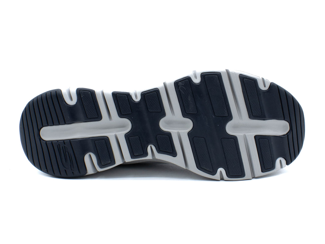 SKECHERS Arch Fit