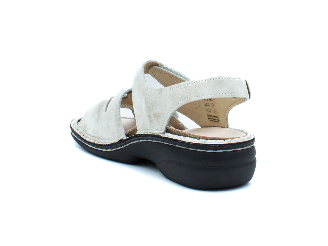 FINN COMFORT 2562