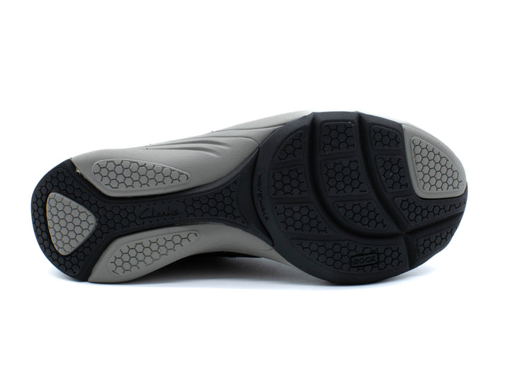 CLARKS WAVE ANDES WALKING SHOES