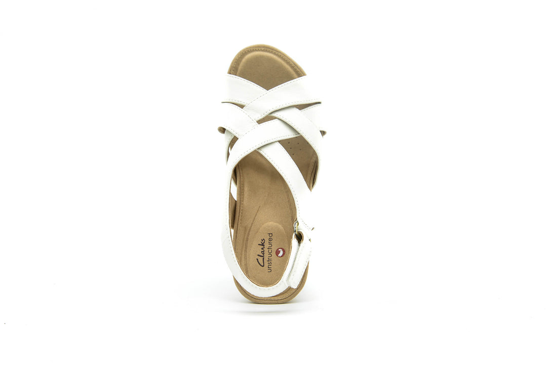 CLARKS Un Capri Step