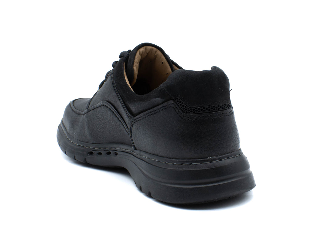 CLARKS Un Brawley Lace