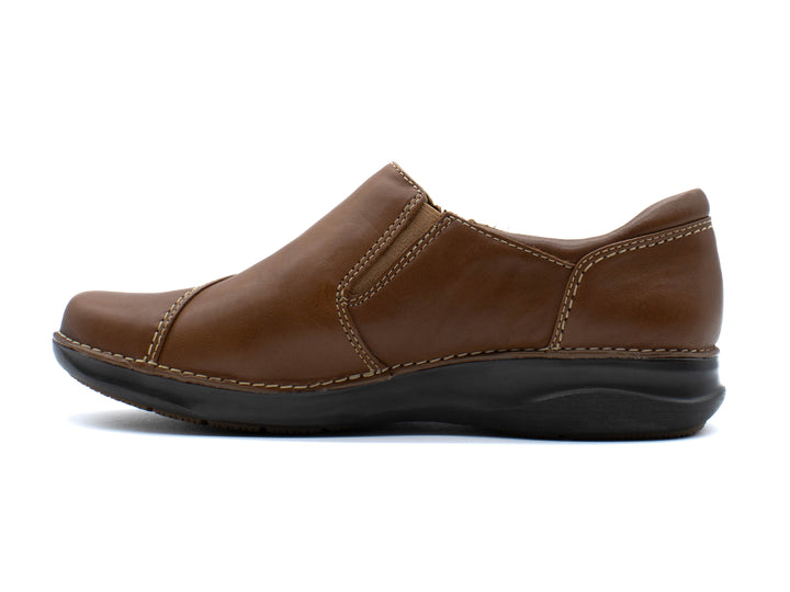 CLARKS Ashley Zip slip-on