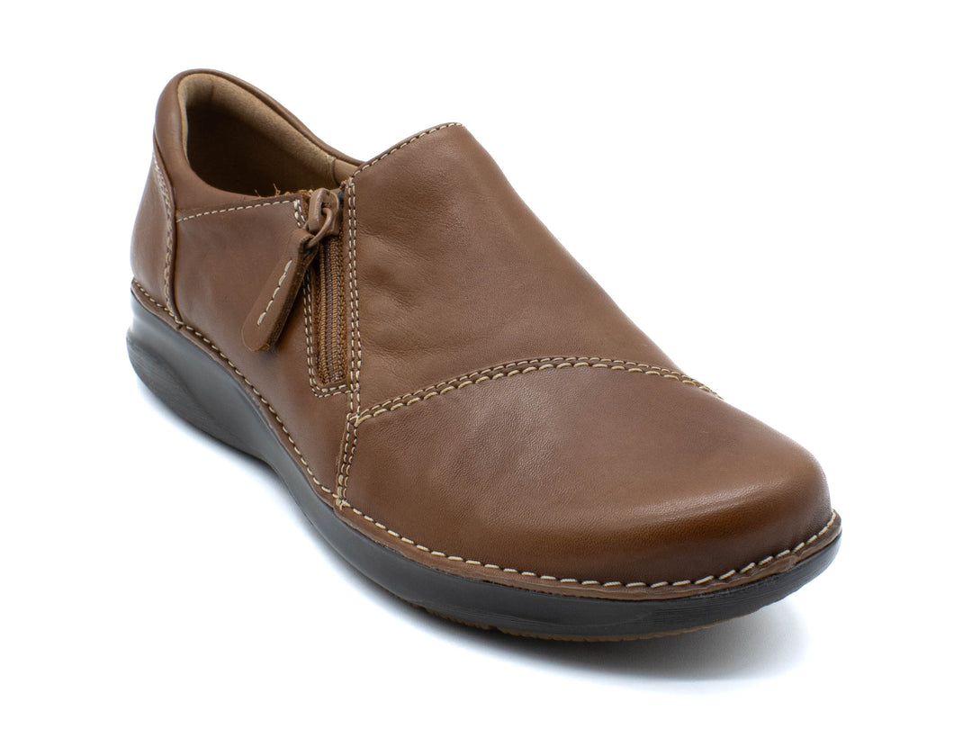 CLARKS Ashley Zip slip-on