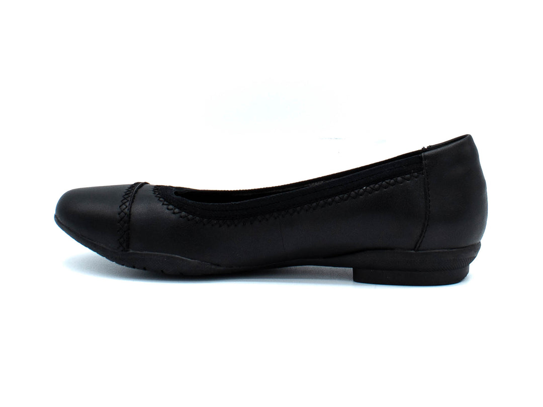 CLARKS Sara Bay Flat