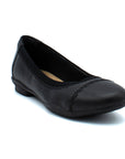 CLARKS Sara Bay Flat