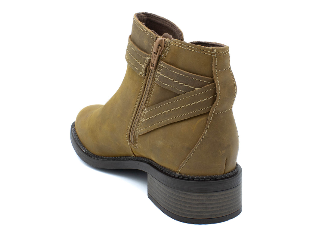 CLARKS Maye Strap