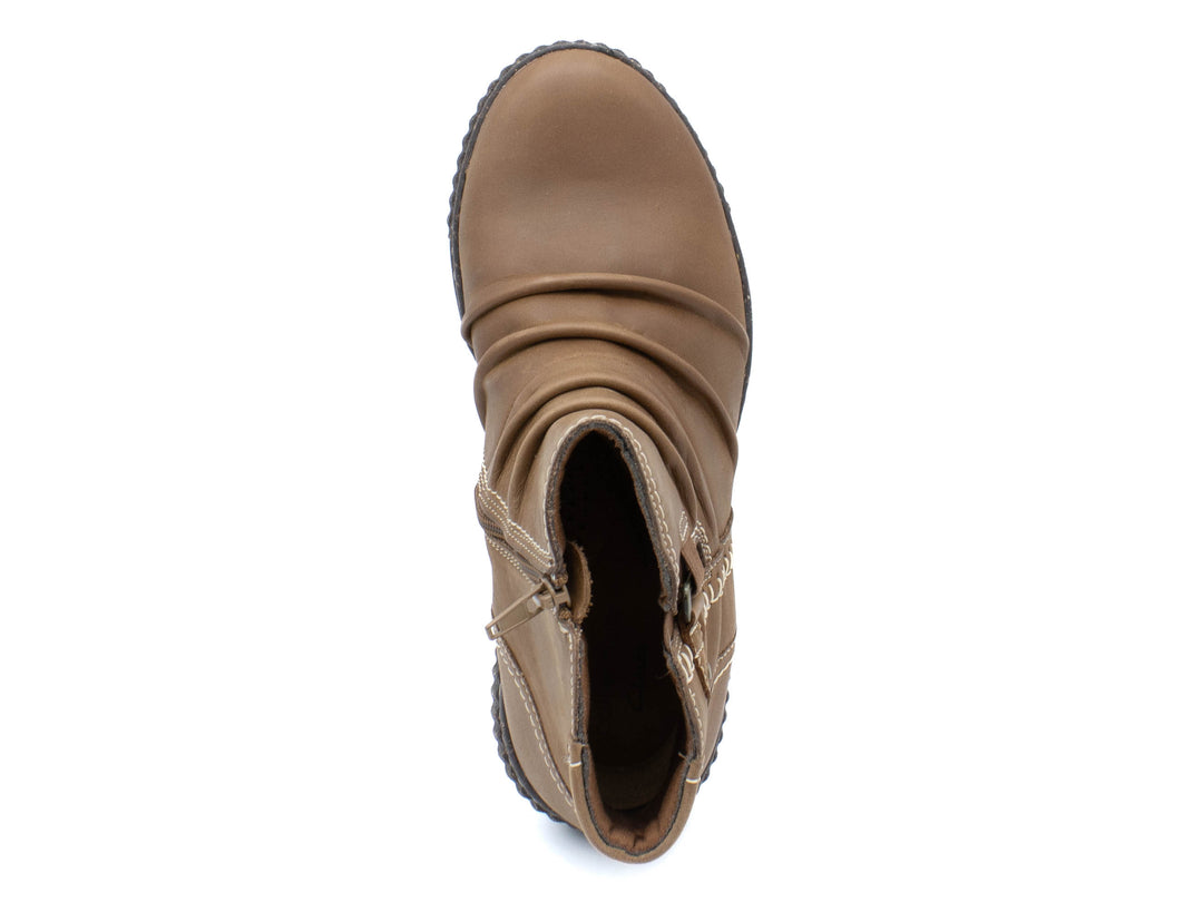 CLARKS Caroline Orchid