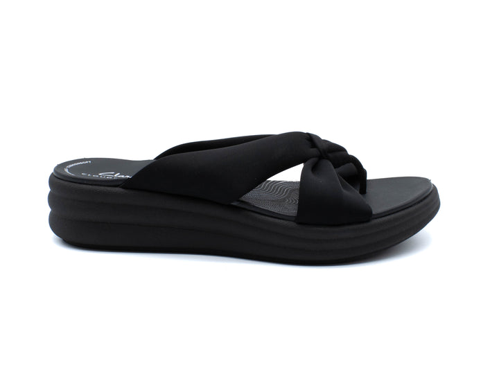 CLARKS Cloudsteppers Drift Ave
