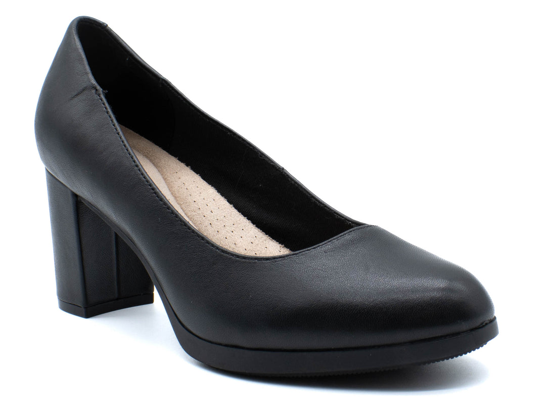 CLARKS Bayla Skip