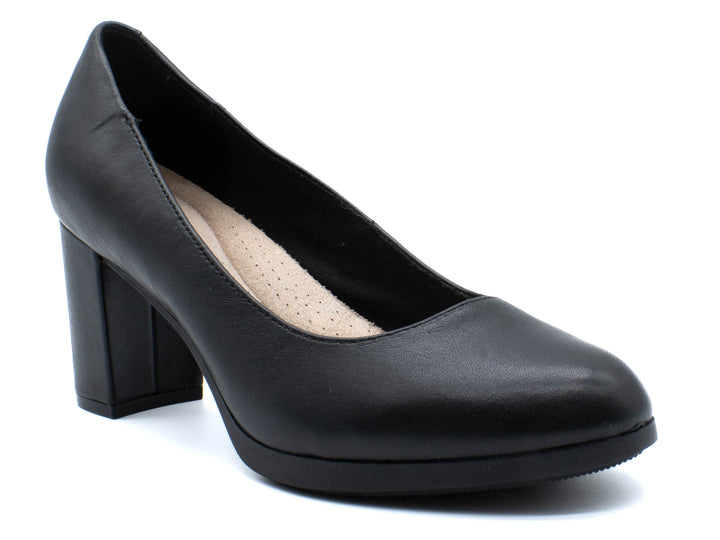 CLARKS Bayla Skip