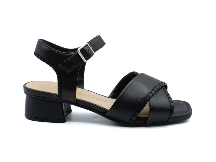 CLARKS Serina