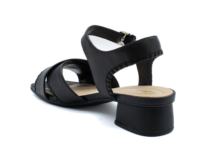 CLARKS Serina