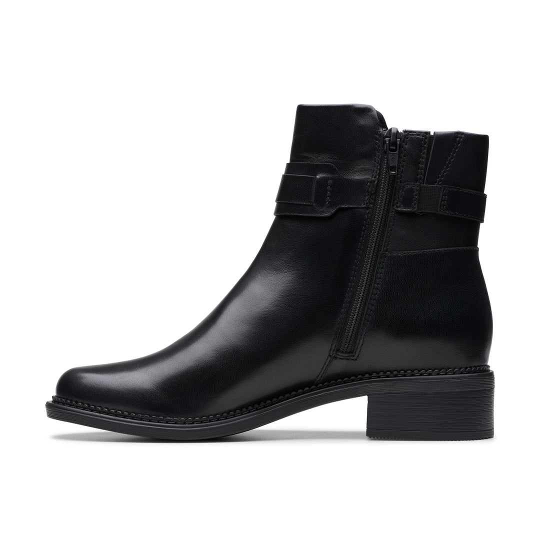 CLARKS Maya Bella