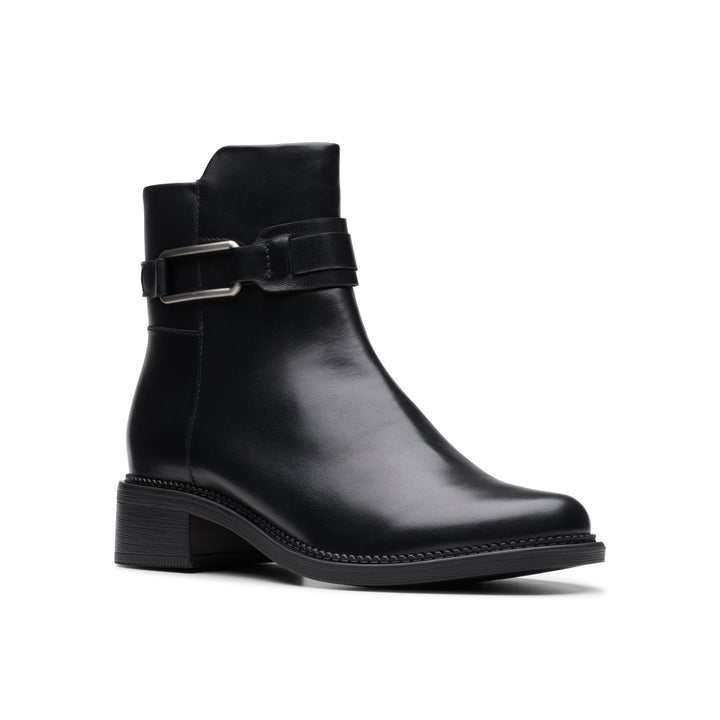 CLARKS Maya Bella