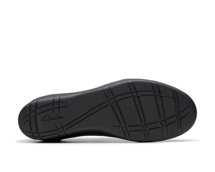 CLARKS Suttyn Zip