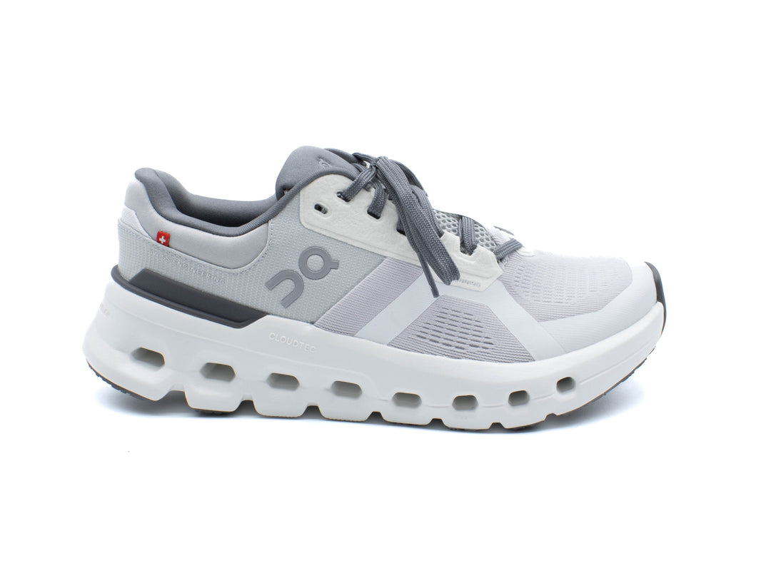 ON Cloudrunner 2