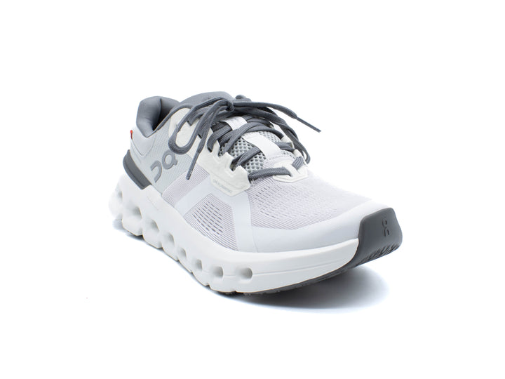 ON Cloudrunner 2