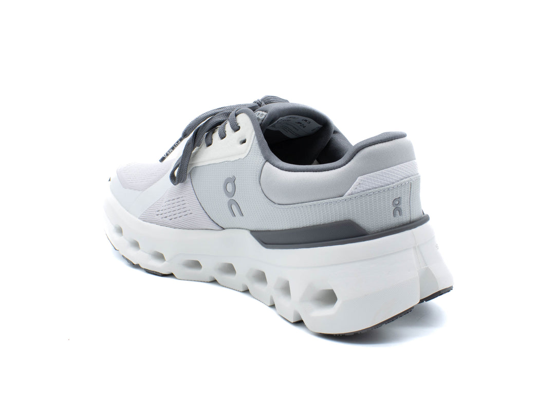 ON Cloudrunner 2