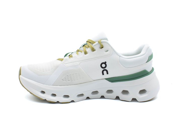 ON Cloudrunner 2
