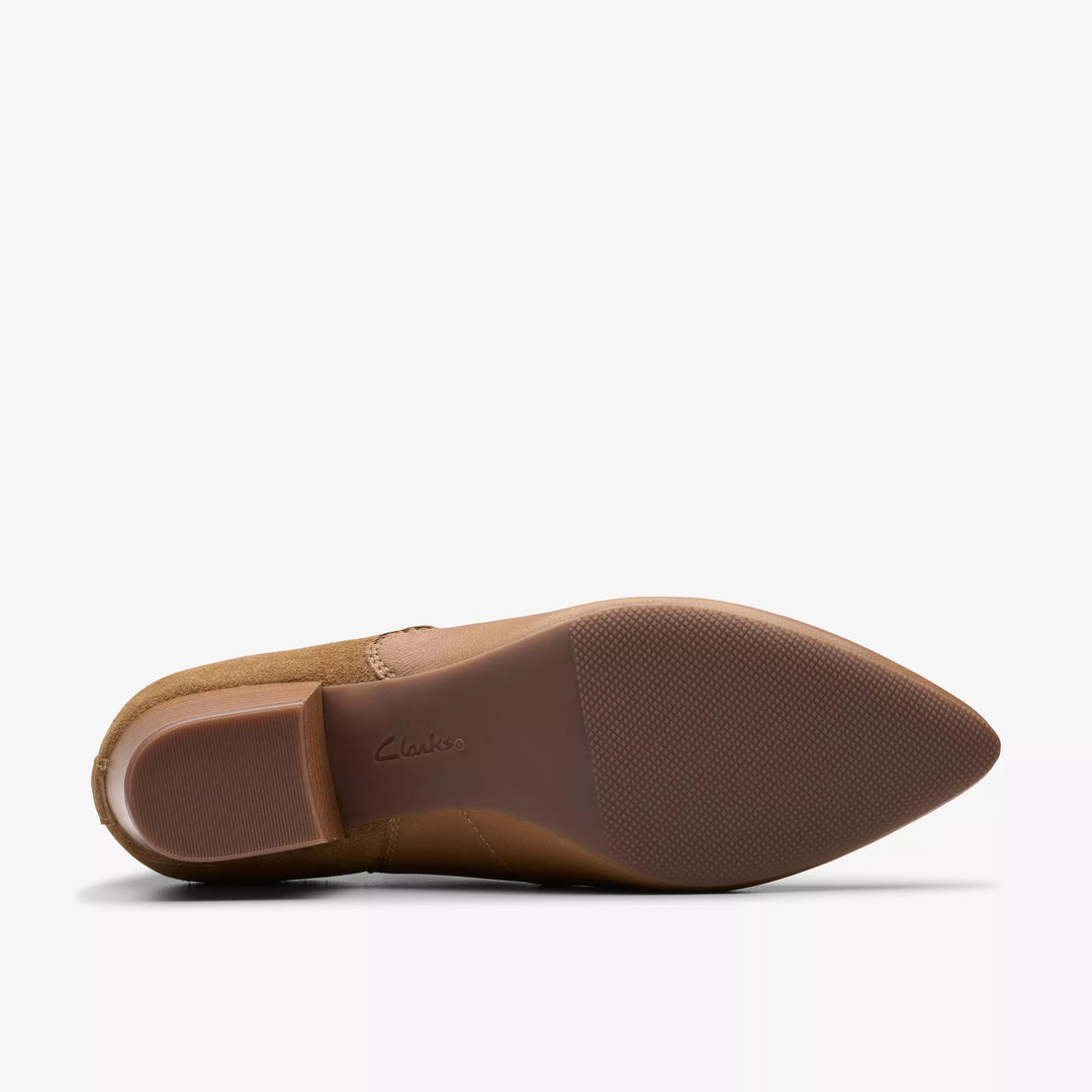 CLARKS Ellanie Vibe